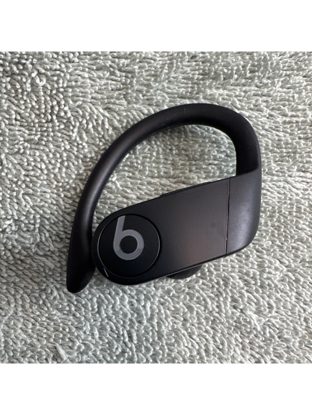 Beats by Dr. Dre Powerbeats Pro RIGHT Earbud A2454 Only - Black